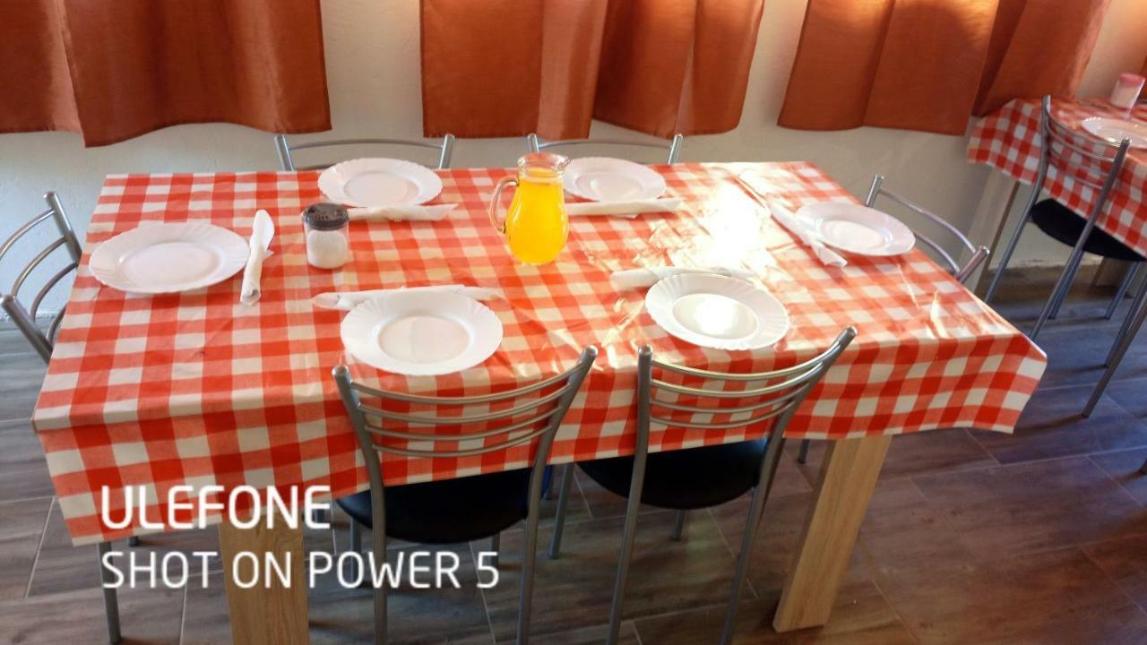 Apartmens Leona Apartment Karlobag Bagian luar foto